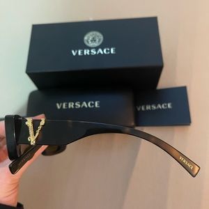 Versace BRAND NEW sunglasses